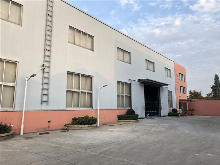 �S�����^